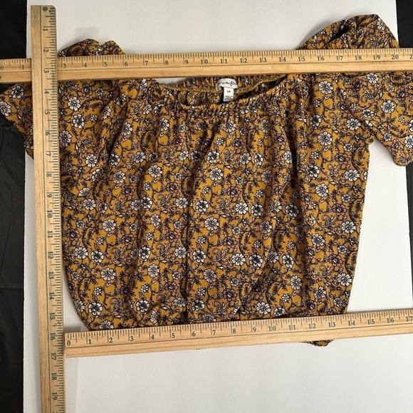 Love First Boho Off the Shoulder Mustard Crop Top, Size Small - Picture 9 of 16